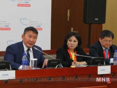 Ерөнхийлөгч Х.Баттулга Эдийн засгийн форумын салбар хуралдаанд оролцов