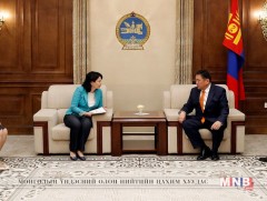 “Үдийн цай” хөтөлбөрийг “Үдийн хоол” болгох хуулийн төсөл өргөн барилаа