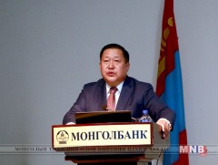 Арилжааны банкуудын өөрийн хөрөнгө нь нийт 513 тэрбум төгрөгийн дутагдалтай байна