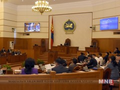 “Таван толгойн ордыг эдийн засгийн эргэлтэд оруулах ажлыг эрчимжүүлэх тухай” УИХ-ын тогтоолыг бата..