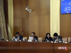 Ус цаг уур, орчны хяналт шинжилгээний тухай хуульд өөрчлөлт оруулах тухай анхны хэлэлцүүлгийг хийв