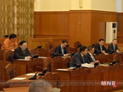 Улсын бүртгэлийн багц хуулийн шинэчилсэн найруулгын төслүүдийн эцсийн хэлэлцүүлгийг хийж баталлаа