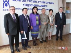 УИХ-ын гишүүд Хүний эрхийн үндэсний комисст ажиллав