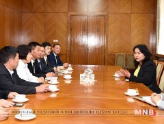 УИХ-ын гишүүн Н.Оюундарь БНХАУ-ын Жөзян мужийн Лишуй хотын төлөөлөгчдийг хүлээн авч уулзлаа