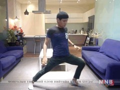 Гараа оролцуулахгүй өмд өмсөх арга