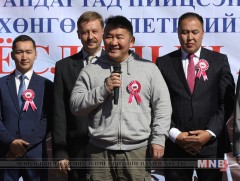 Ерөнхийлөгч Х.Баттулга хөнгөн атлетикийн зам, талбайн нээлтийн ёслолд оролцлоо