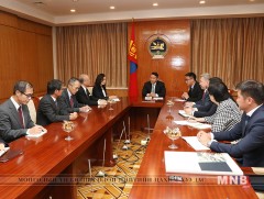 Хоккайдо-Монголын эдийн засгийн харилцааг дэмжих нийгэмлэгийн тэргүүн Такэбэ Цүтомүтэй аялал жуулч..