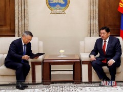 Монгол Улсын Ерөнхийлөгч Х.Баттулгын санаачилсан хуулийн төслийг өргөн мэдүүллээ