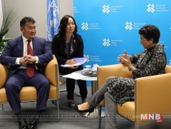 Ерөнхийлөгч Х.Баттулга Олон улсын худалдааны төвийн гүйцэтгэх захирал хатагтай Аранча Гонзалезтай ..