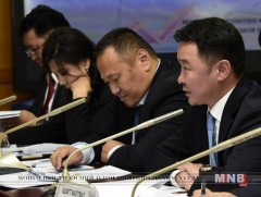 Автобензин, дизель түлшний үнийн асуудлаа тайлбар, мэдээлэл авлаа