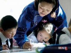 Багшийн хөгжлийг дэмжих тухай хууль ирэх оны нэгдүгээр сарын 1-нээс хэрэгжиж эхэлнэ