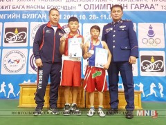 Өсвөрийн баг тамирчид алт, мөнгөн медаль хүртлээ