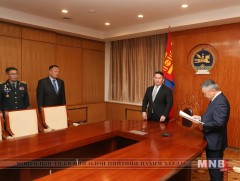 Дэслэгч генерал Д.Давааг ЗХЖШ-ын даргын үүрэгт ажлаас нь чөлөөллөө