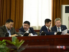 Хуулийн төслийг чуулганы нэгдсэн хуралдаанаар хэлэлцүүлэхийг дэмжив