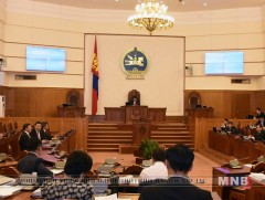 Нийгмийн даатгалын сангийн, Эрүүл мэндийн даатгалын сангийн 2019 оны төсвийн тухай хуулийг баталлаа