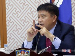 НИТХ төсвөө батлахын өмнө хотын даргыг огцруулах эсэхийг хэлэлцэнэ