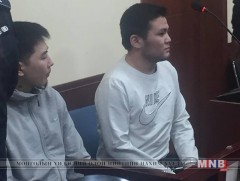 Шүүгдэгч Д.Жавхлангийн өмгөөлөгчийг торгож, шүүх хурлыг 23-нд товлов