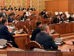 Хуульд нэмэлт, өөрчлөлт оруулах тухай хуулийн төслийг эцсийн хэлэлцүүлэгт шилжүүллээ