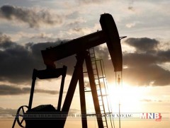 “Брент” маркийн нефтийн үнэ буурч байна