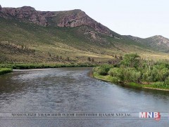 Алтны уурхай долоон сумын хүн, малыг ундаалдаг Онон голд заналхийлж байна