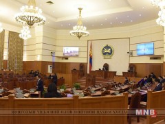 Намын бүлгийн дарга нарт чуулганы ирц бүрдүүлэх тухай албан бичиг хүргүүлэв