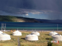 Хөвсгөл далай орчимд эмх замбараагүй газар олголтоос үүдэн сөрөг үр дагавар олон гарч байна 