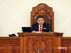 УИХ-ын чуулганы өнөөдрийн нэгдсэн хуралдааныг хойшлуулахаар боллоо