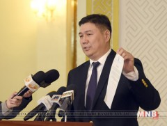 УИХ-ын даргыг албан тушаалаас нь чөлөөлөх асуудлыг ирэх Мягмар гарагт хэлэлцэж шийдвэрлэнэ