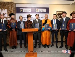 VIII Богд Жавзандамба хутагтын мэндэлсний 150 жилийг ойг тэмдэглэх тухай зарлиг гардуулав
