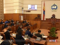 Сэргээгдэх эрчим хүчний тухай хуульд нэмэлт, өөрчлөлт оруулах тухай хуулийн төслийг хэлэлцэж эхэллээ