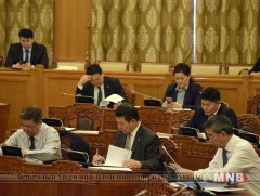 Тогтоолын төслийг дэмжээгүй учраас төсөл санаачлагчид нь буцаав