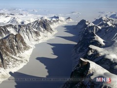 Эрдэмтэд Хойд туйлд дулаарал эрчимтэй явагдаж байна гэв