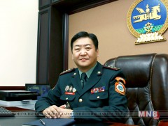 С.Ганбат: Дотоодын цэрэгт хугацаат цэргийн алба хаагчдыг 2020 оноос татна