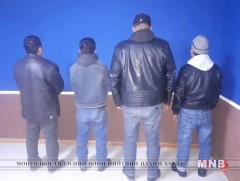 Эрэн сурвалжлагдаж байсан этгээдүүд Дорноговьд орон байрны хулгай хийжээ