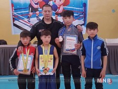 Өсвөрийн тамирчид нэг алт, хоёр хүрэл медаль хүртлээ