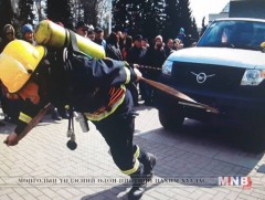 Аврагч, гал сөнөөгчдийн олон төрөлт тэмцээнээс мөнгөн медаль хүртлээ