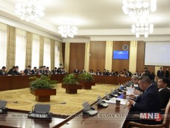 Үндсэн чиглэлийн төслийг хэлэлцэхийг дэмжив