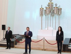 Ерөнхийлөгч Х.Баттулга томилогдсон шүүгч, Ерөнхий шүүгч нарт зарлиг гардуулж, үг хэллээ