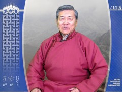 “Үг номхруулагч” Ардын жүжигчин Г.Равдангийн хөрөг