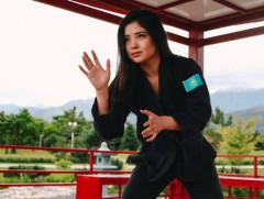 Казахстаны шигшээ багийн тамирчин Молдир Мекенбаева Монголд ирлээ