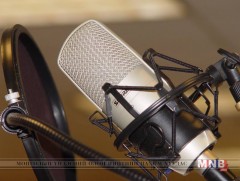 Монголын радио Дундговь аймгаас... 