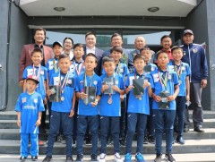 “Дэрэн” клубын хөлбөмбөгчдийг хүлээн авч уулзав