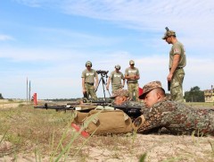 “Мэргэн буудагчийн зааг” тэмцээнд хосын төрөлд аваргаллаа