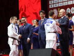 Ерөнхийлөгч Х.Баттулга Өсвөрийн жүдо бөхийн тэмцээний ялагчдад шагнал гардуулав