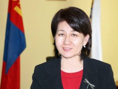 “Зориг” сангийн тэргүүн С.Оюун Азийн сангийн манлайлагчаар тодорлоо