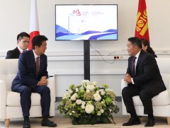 Ерөнхийлөгч Х.Баттулга Япон улсын Ерөнхий сайд Шинзо Абэ нар уулзав