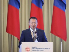 Ерөнхийлөгч Х.Баттулга Хөнгөн аж үйлдвэрийн улсын зөвлөгөөнд оролцогчдод илгээлт хүргүүллээ