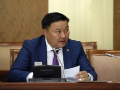 Байгалийн ургамлын тухай хуулийн шинэчилсэн найруулгын төслийг УИХ-д өргөн барилаа