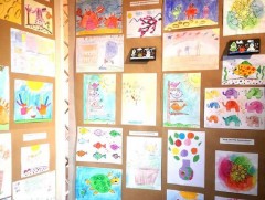 “Өнөр бүл”-ийн хүүхдүүдийн гар урлал, уран зургийн үзэсгэлэн нээлтээ хийлээ