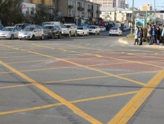 Дөрвөн замын уулзварын шар тэмдэглэгээг 8121 жолооч зөрчжээ